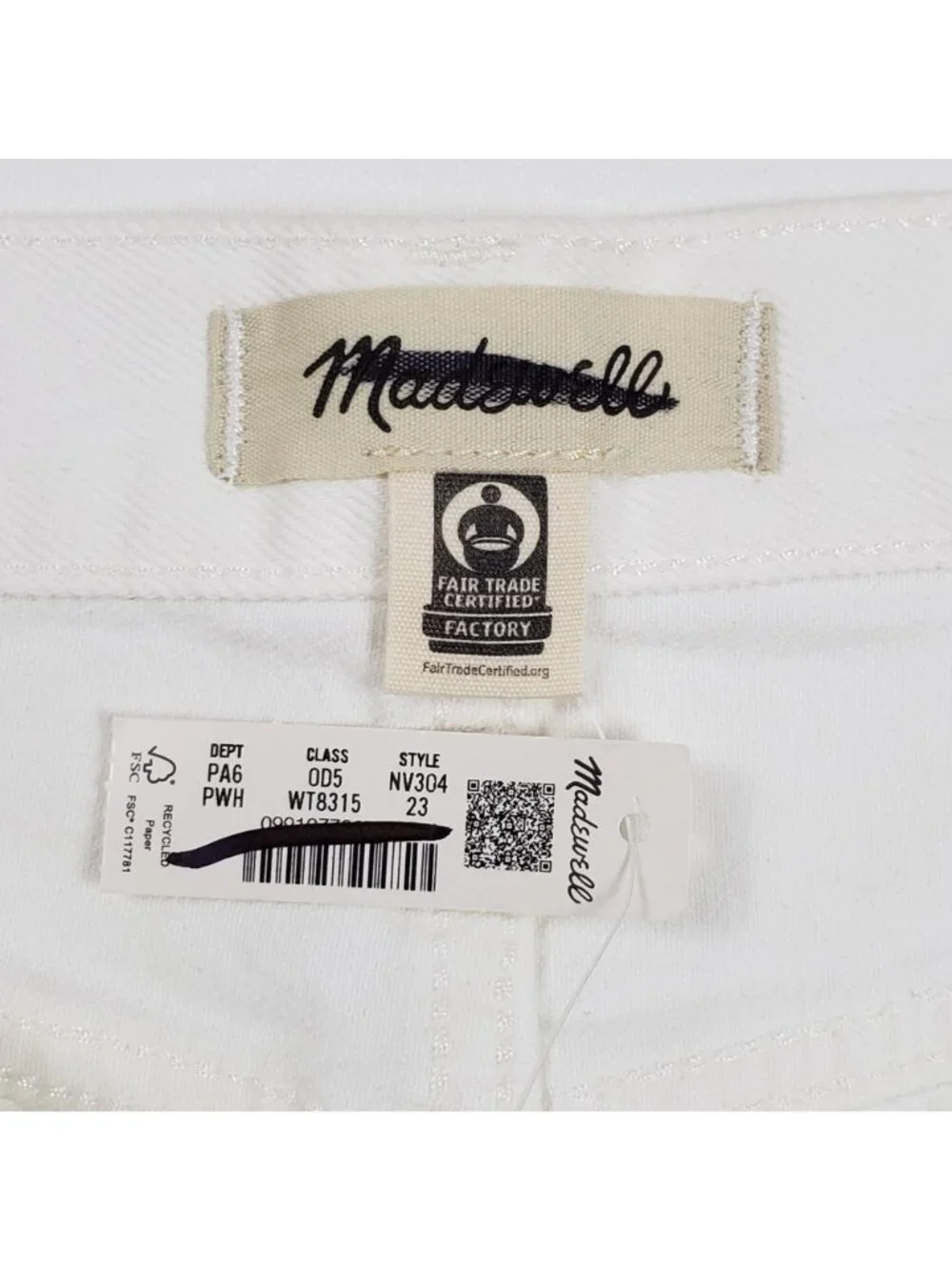 Madewell The Brynn Long Short Women’s 23 Pure White Rigid Denim Raw Hem NWT